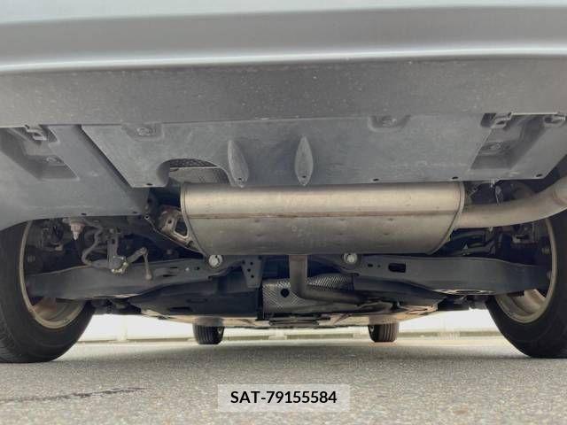 Toyota PRIUS 2017-11 351408-19
