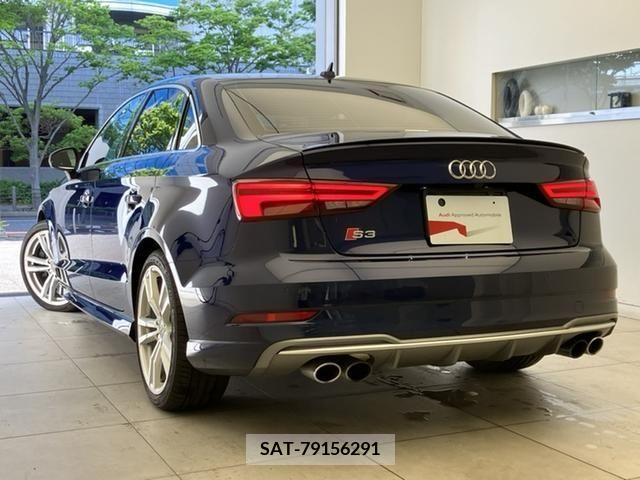 Audi S3 2017-05 379389-5