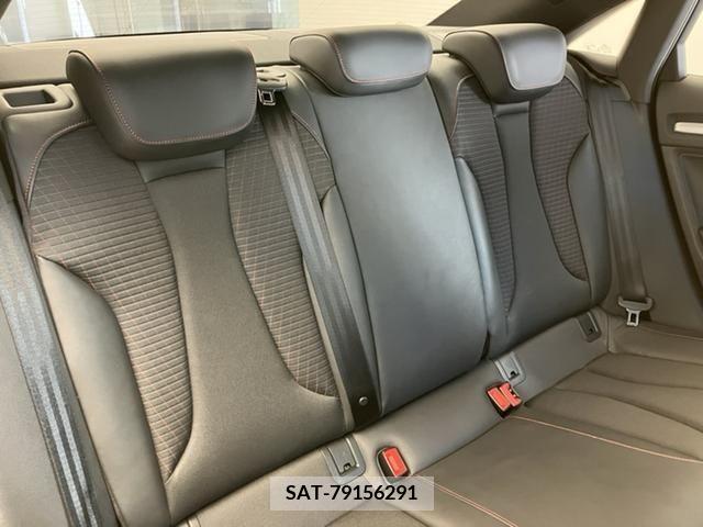 Audi S3 2017-05 379389-14
