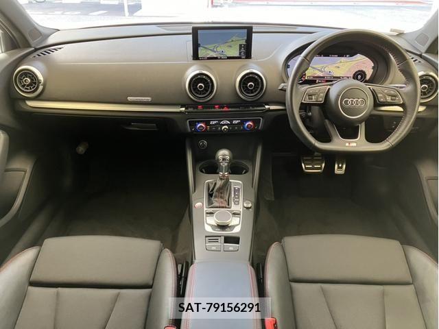 Audi S3 2017-05 379389-6