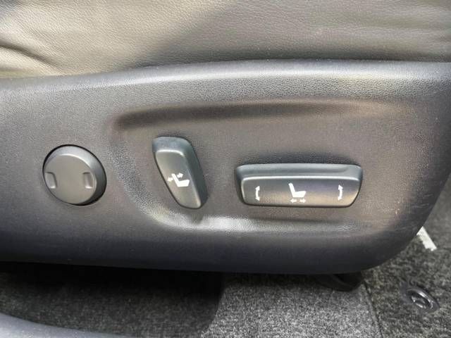 Toyota PRIUS 2013-03 185063-6