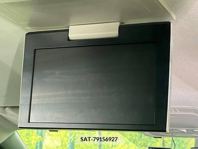 Toyota VOXY 2015-01 210139-2