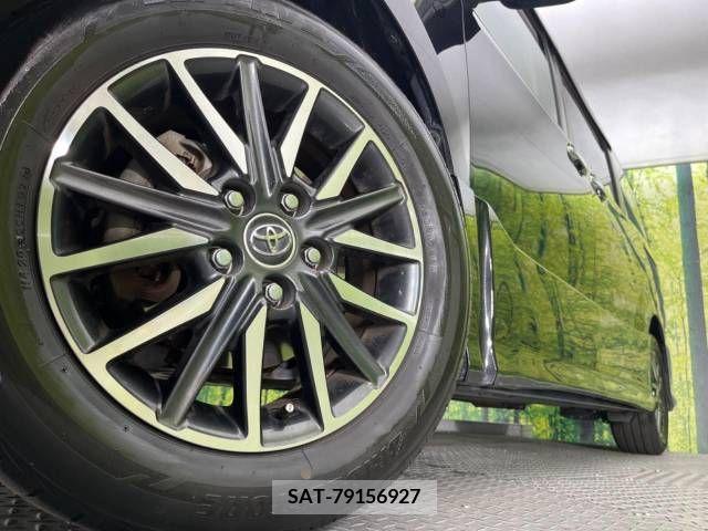 Toyota VOXY 2015-01 210139-15