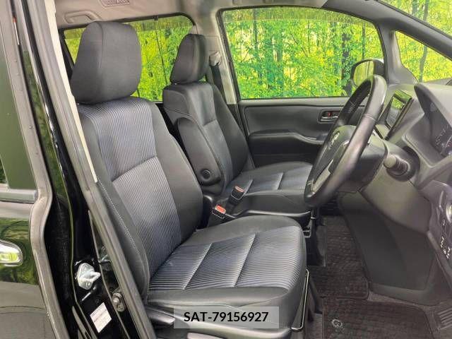Toyota VOXY 2015-01 210139-9