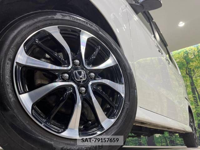Honda N BOX CUSTOM 2020-10 202610-13