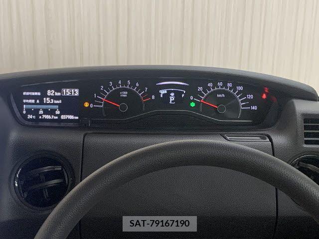 Honda N BOX 2019-06 340943-13