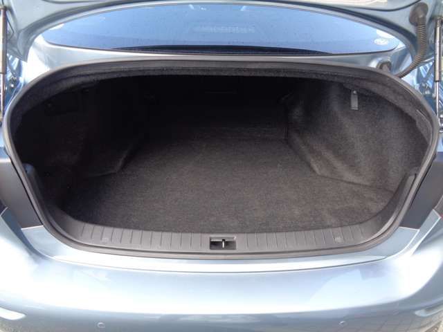 Nissan SKYLINE 2015-08 180539-6