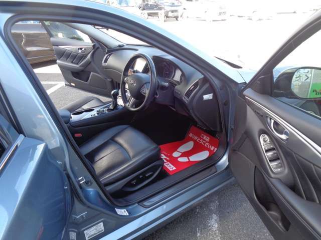 Nissan SKYLINE 2015-08 180539-9