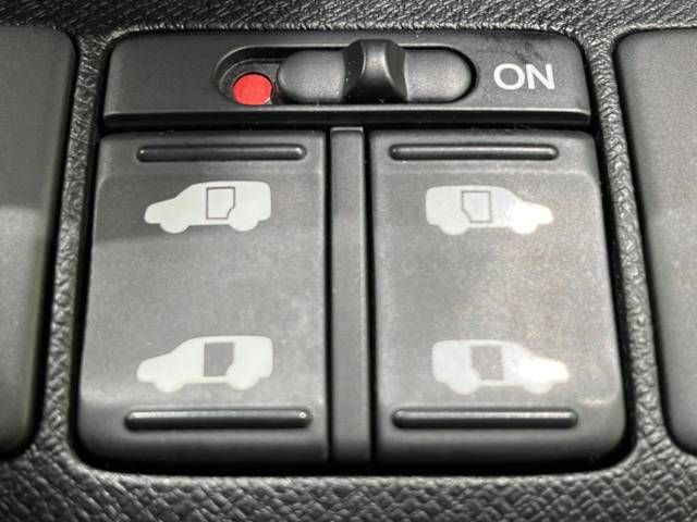 Honda e 2011-01 183675-2
