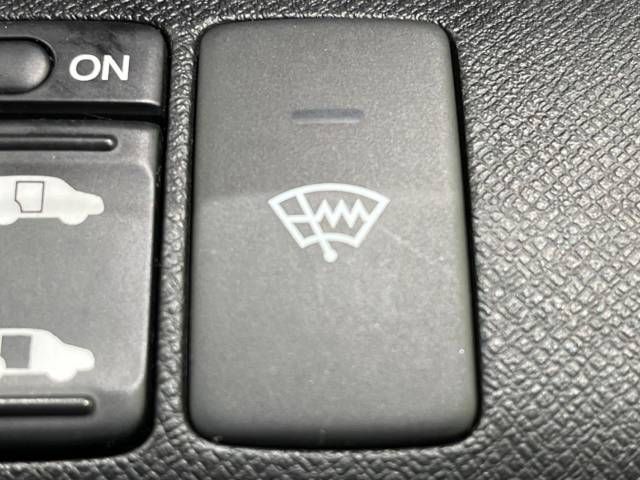 Honda e 2011-01 183675-4