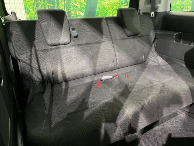 Honda e 2011-01 183675-10