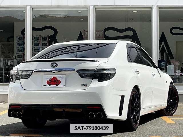 Toyota MARK X 2013-12 335901-2