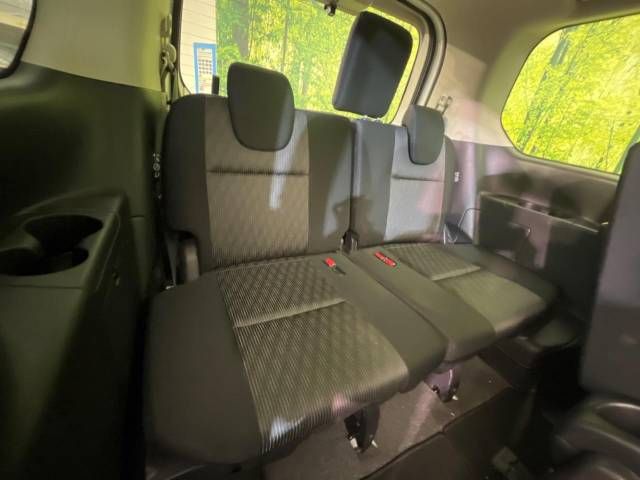 Nissan SERENA 2020-06 182245-10
