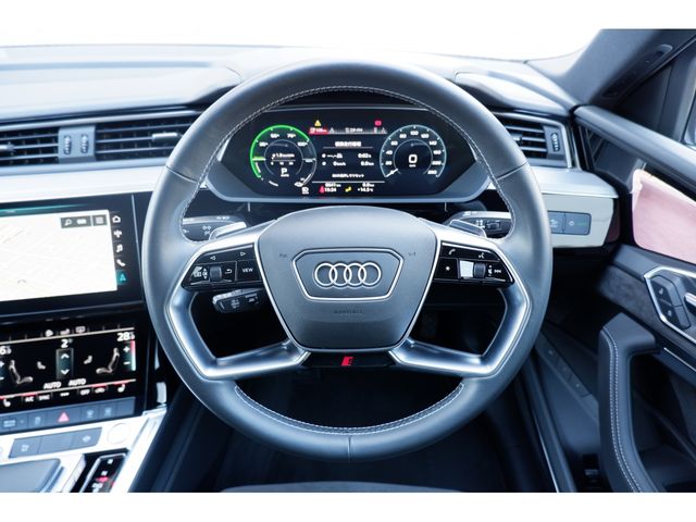 Audi E-TRON 2021-08 1397-15
