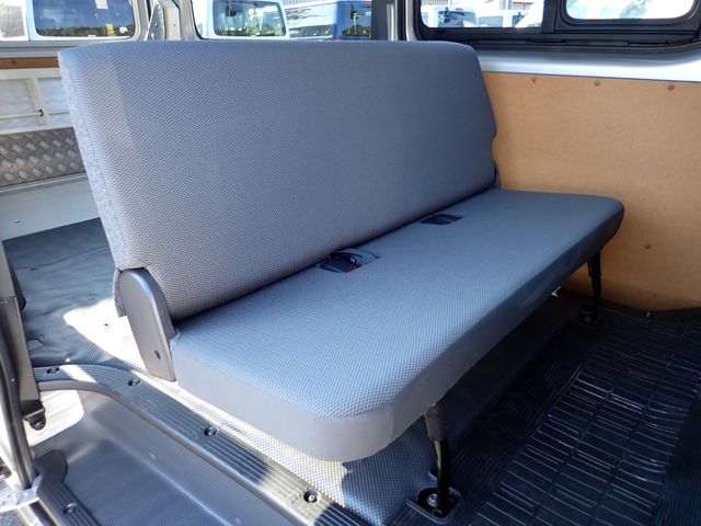Toyota HIACE VAN 2020-10 187745-23