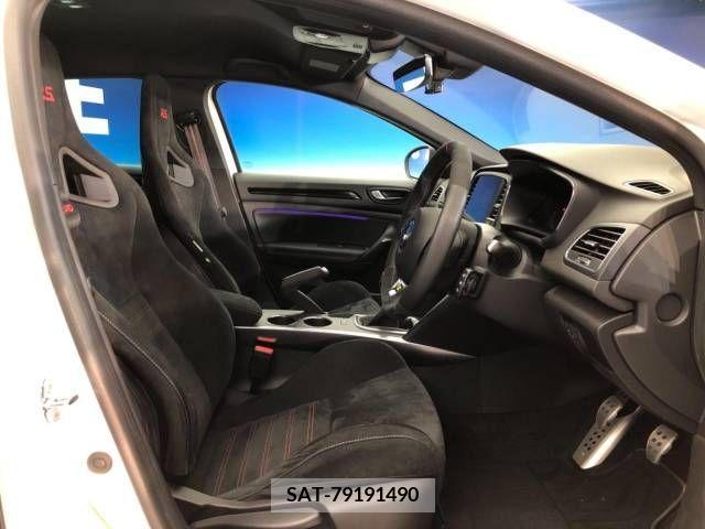 Renault MEGANE 2022-03 283139-8