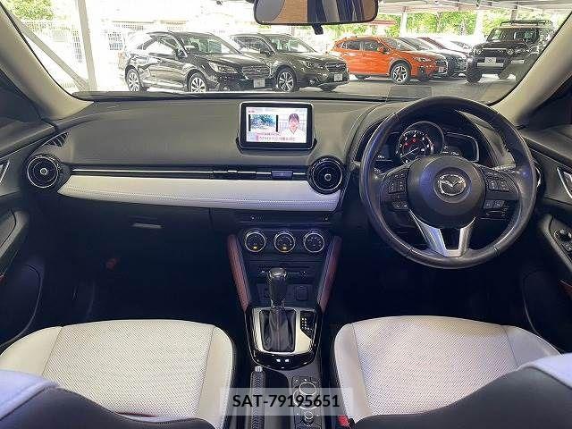Mazda CX-3 2015-07 330706-1