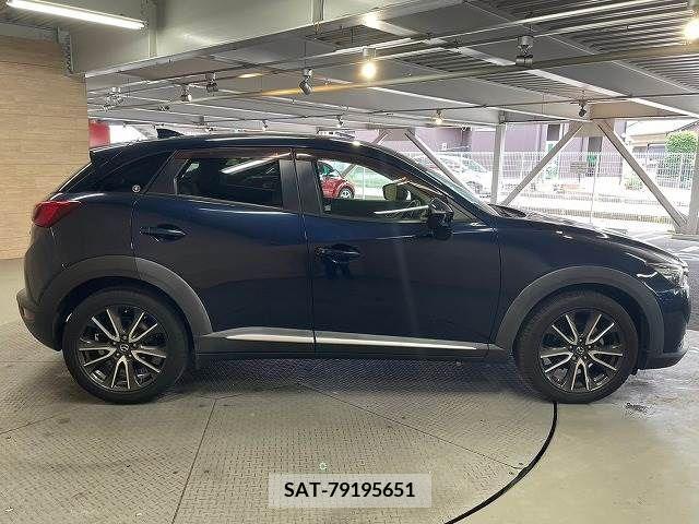 Mazda CX-3 2015-07 330706-17