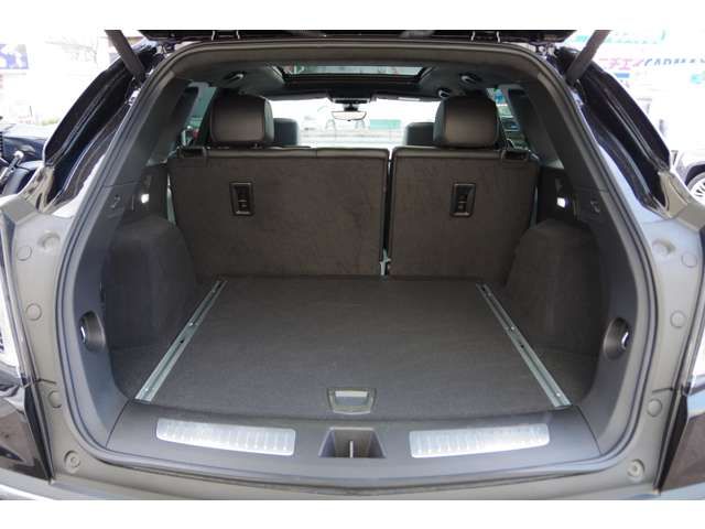 Cadillac XT5 2022-02 15012-15