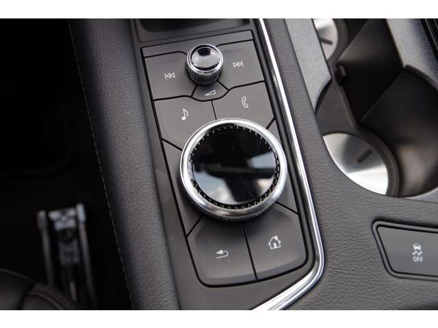 Cadillac XT5 2022-02 15012-14