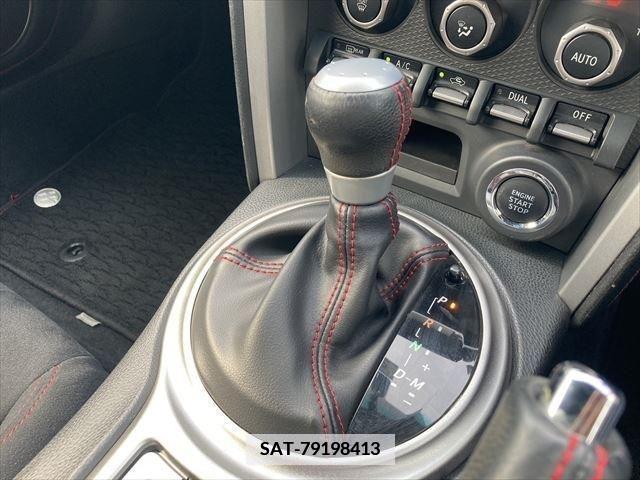 Toyota 86 2012-04 383915-22