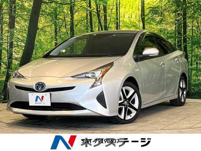 Toyota PRIUS 2017-07 366609-0