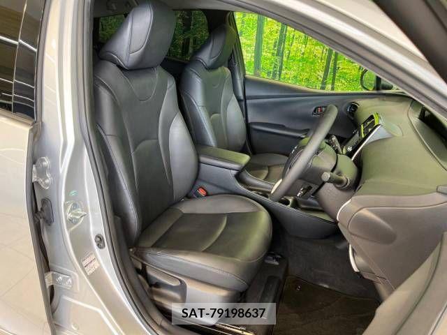 Toyota PRIUS 2017-07 366609-8