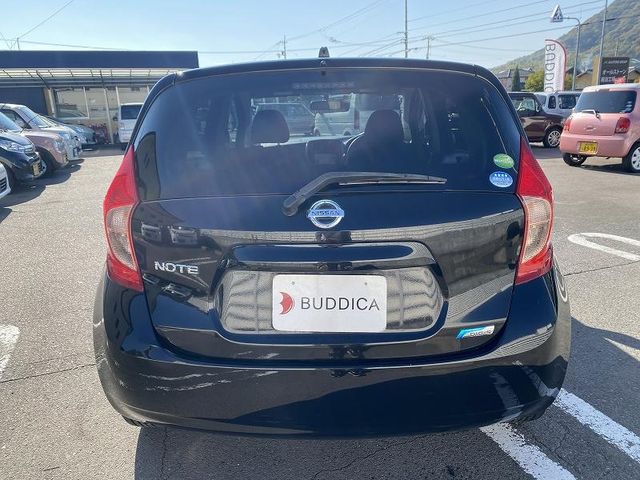 Nissan NOTE 2012-11 182585-6