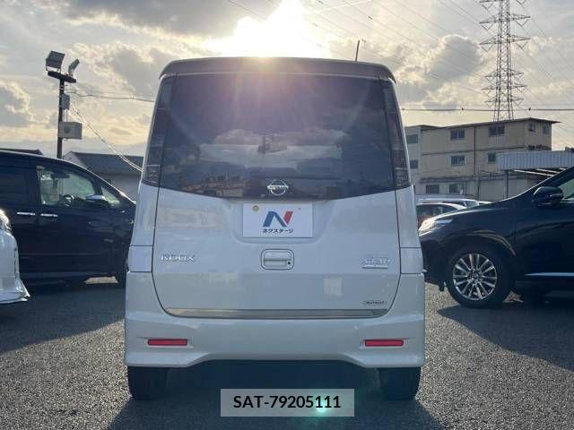 Nissan ROOX 2011-09 297929-15