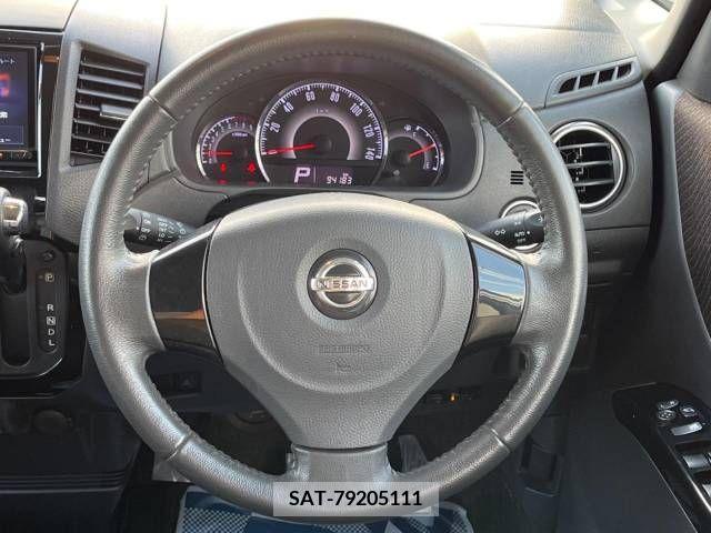 Nissan ROOX 2011-09 297929-11