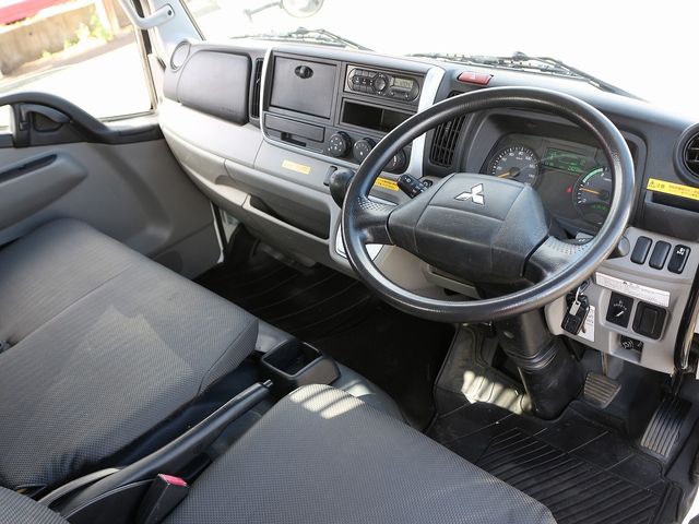 Mitsubishi CANTER 2017-09 193151-21