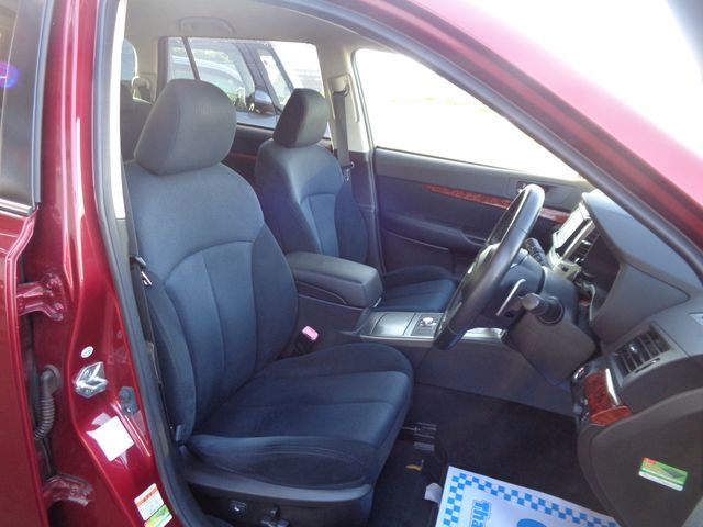 Subaru OUTBACK 2010-09 13523-8