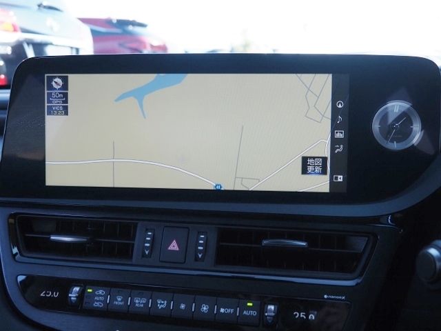 Lexus ES 2021-11 184133-20