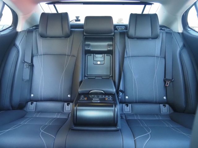 Lexus ES 2021-11 184133-13