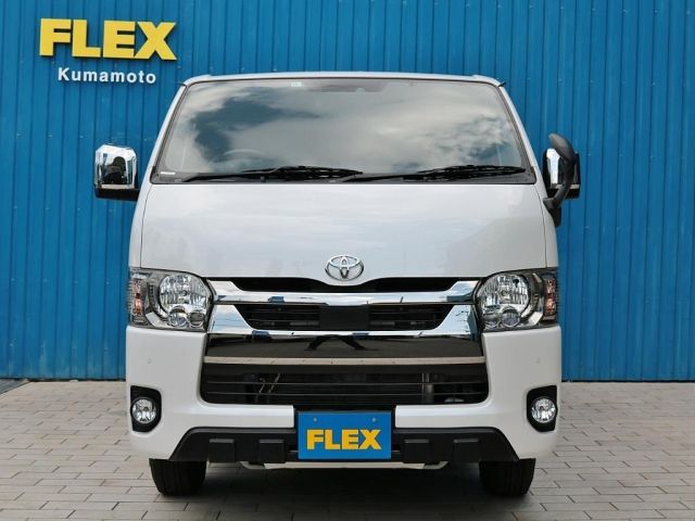 Toyota HIACE VAN 2020-11 183948-10