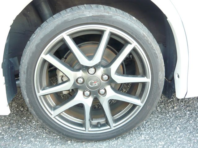 Toyota NOAH 2019-07 24586-15
