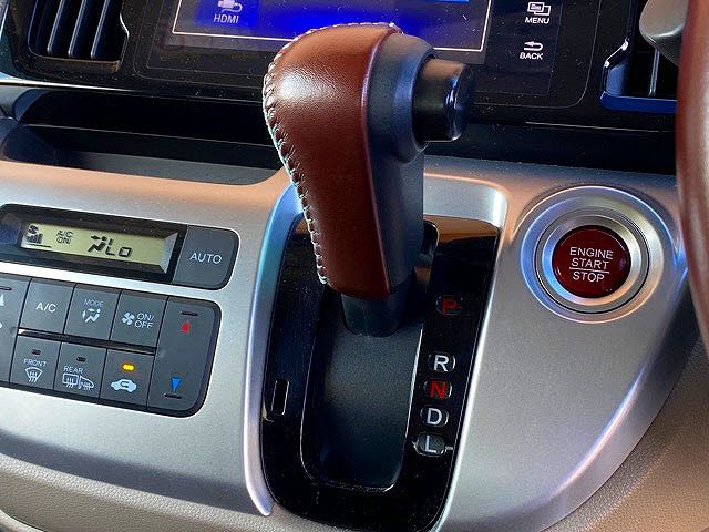 Honda N-WGN 2017-01 17901-19