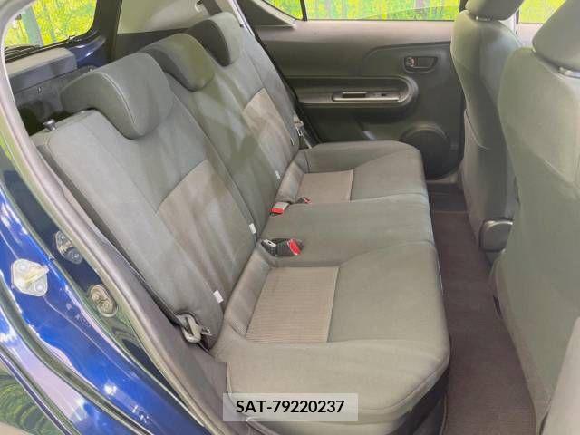 Toyota AQUA 2018-04 339232-9