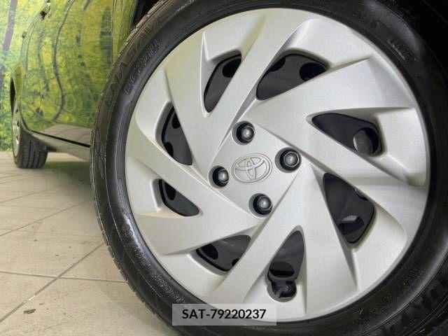 Toyota AQUA 2018-04 339232-13