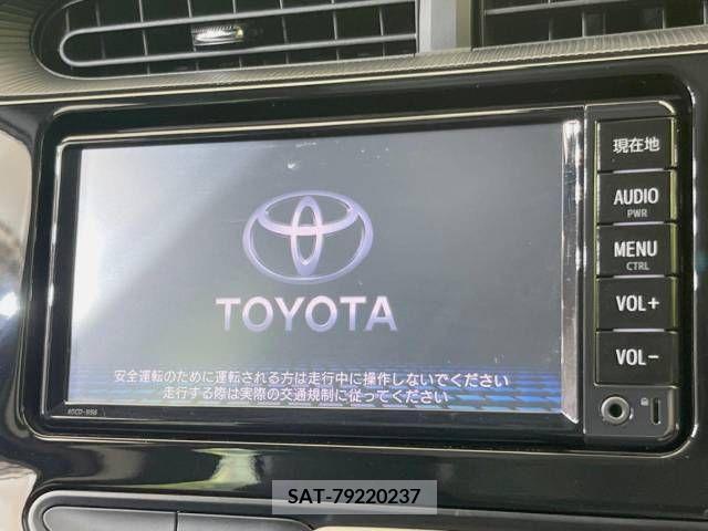 Toyota AQUA 2018-04 339232-2