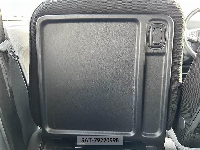 Daihatsu WAKE 2020-08 341521-25
