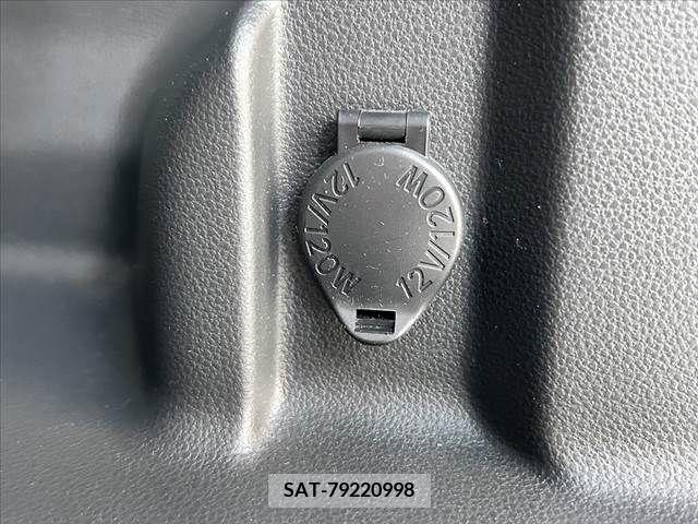 Daihatsu WAKE 2020-08 341521-26