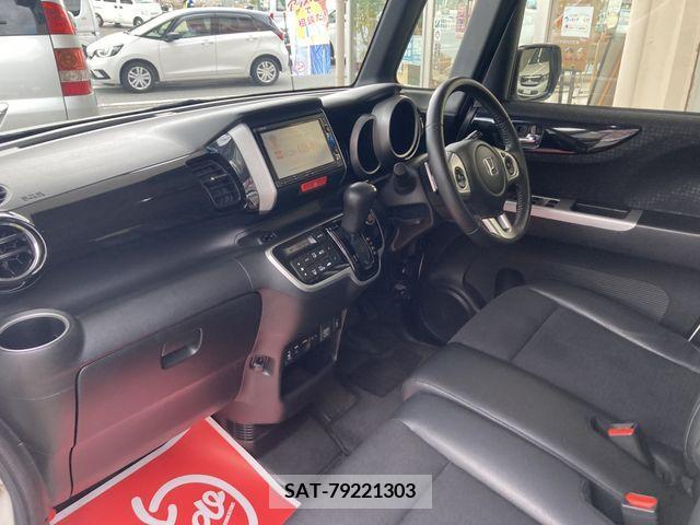Honda N BOX CUSTOM 2017-08 279157-17