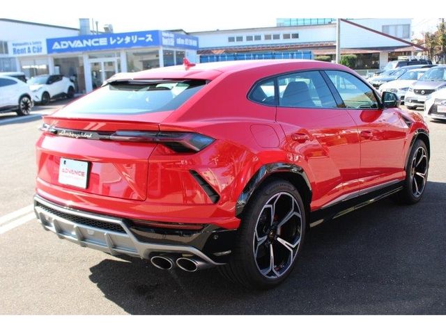 Lamborghini URUS 2020-03 27628-24