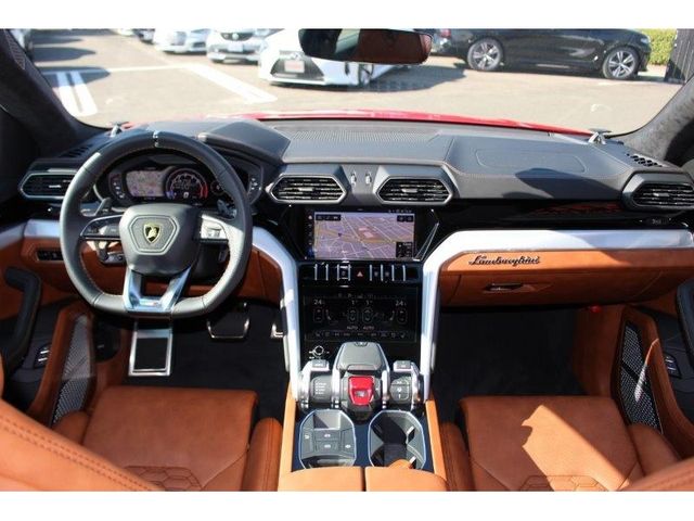 Lamborghini URUS 2020-03 27628-1