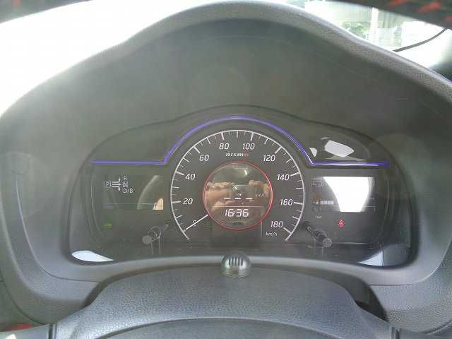 Nissan NOTE 2017-02 4634-3