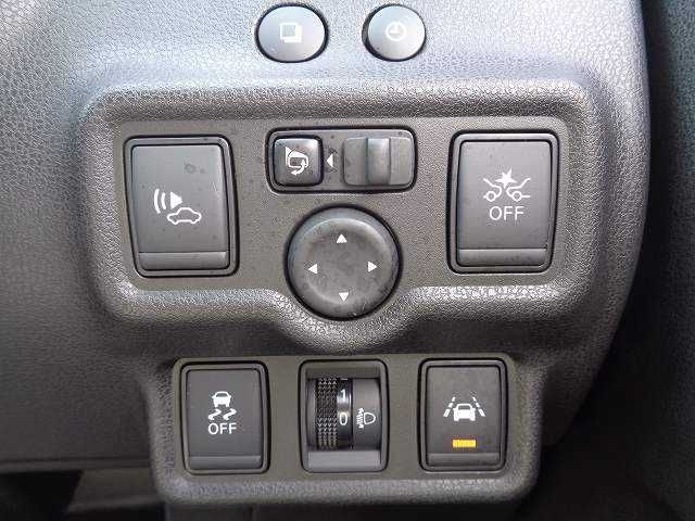 Nissan NOTE 2017-02 4634-9