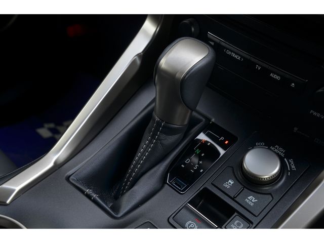 Lexus NX 2015-09 1866-13