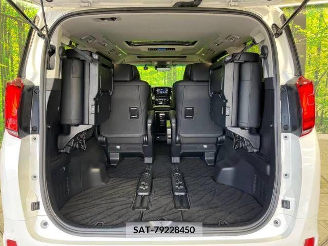 Toyota ALPHARD 2022-11 243452-11