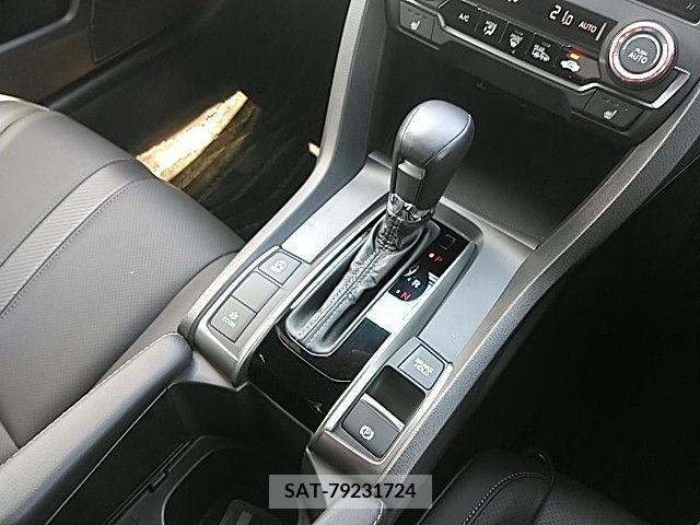 Honda CIVIC 2019-01 302703-6